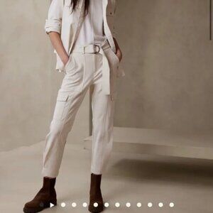 Banana Republic Slim Refined Stretch Cargo Pants Size 0 Cream Removable Belt